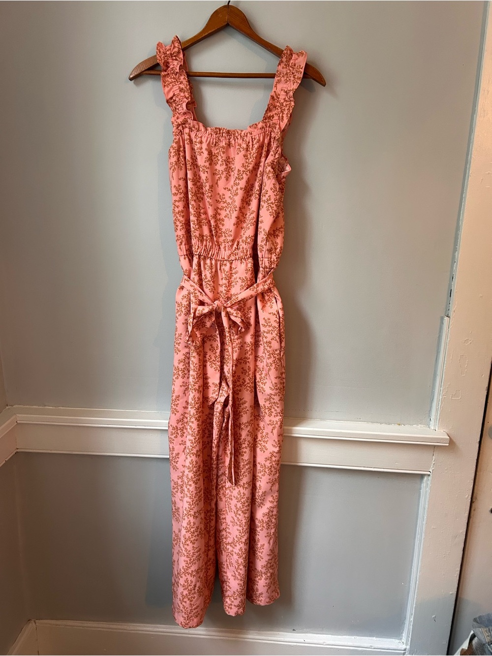 Loft Outlet Women's Salmon Floral Frill Strap Wide Leg Jumpsuit Size LG